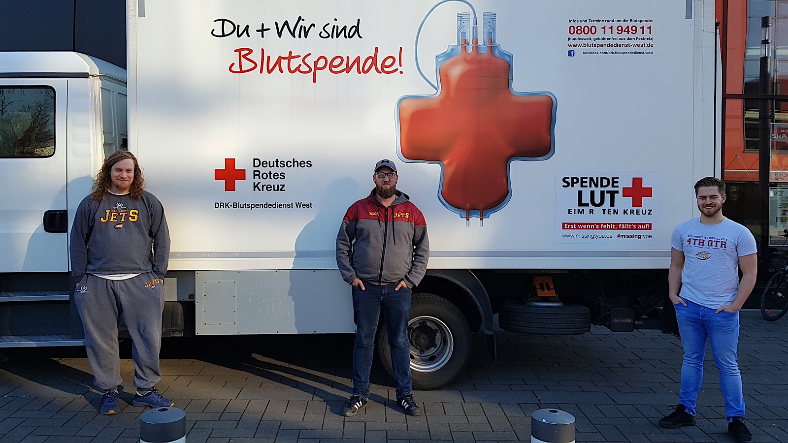 Eine Spende kann drei Menschen helfen- Jets bei Blutspende (Foto: Troisdorf Jets)